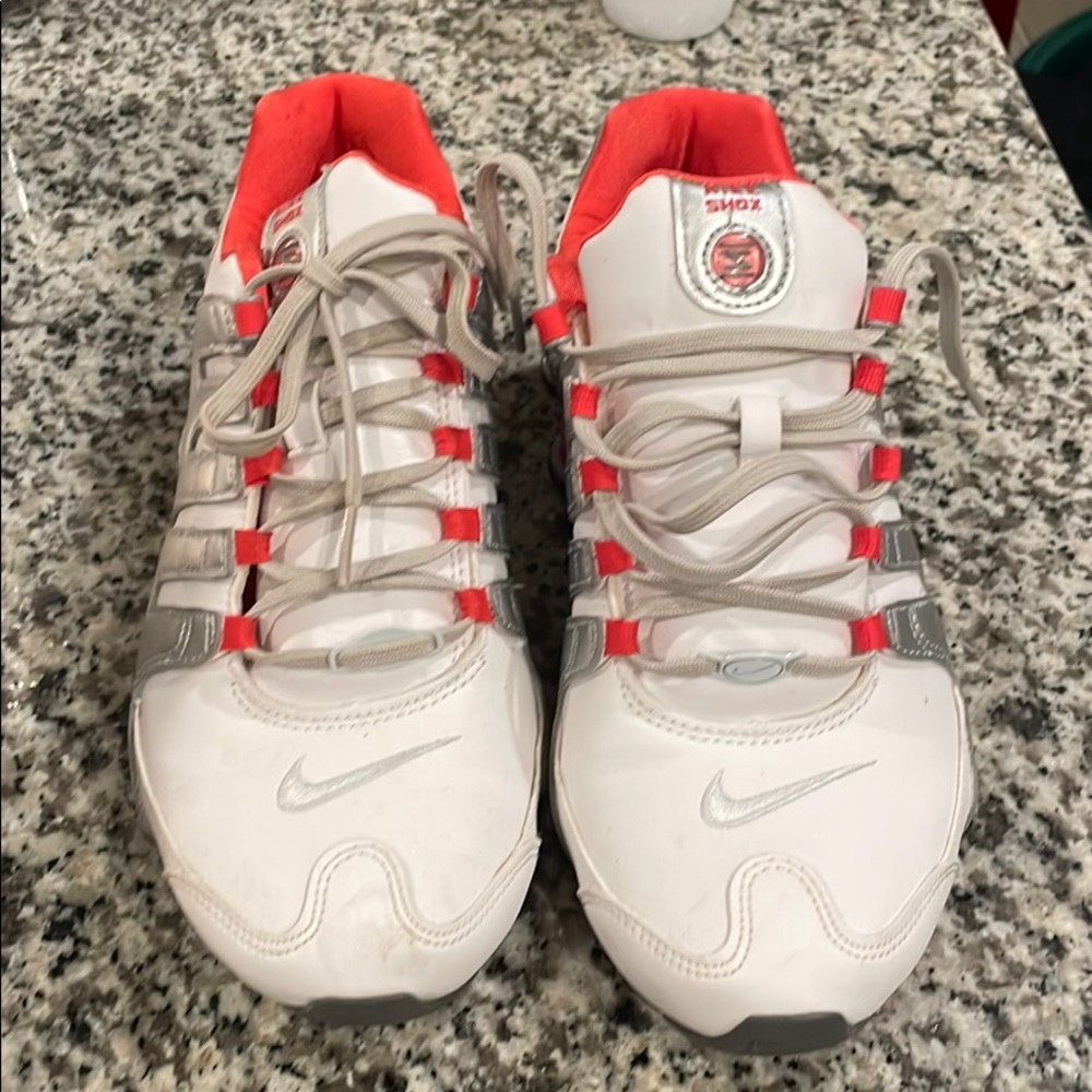 Nike shocks